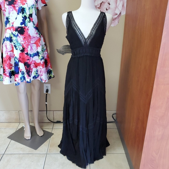 Chelsea & Violet Dresses & Skirts - Chelsea and Violet Black Maxi Dress